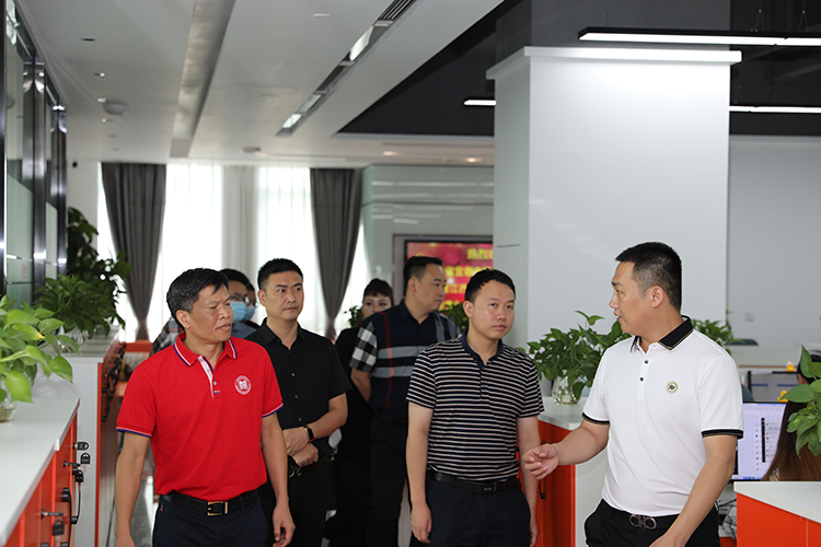 幻影体育网页版人力集团